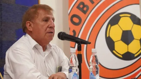 Harry Robledo prefiere salir tercero en el campeonato de Primera B.