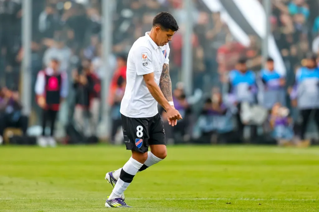 Pavez solo saldría de Colo Colo hacia el extranjero. | Foto: Photosport