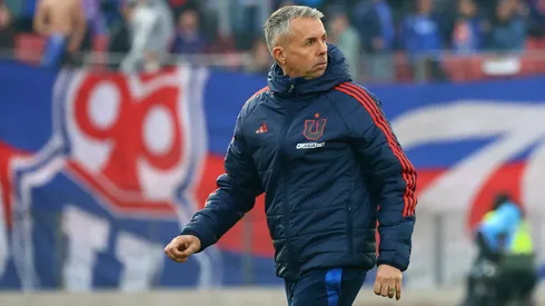 Gustavo Álvarez definirá el futuro de un cuestionado refuerzo de Universidad de Chile.