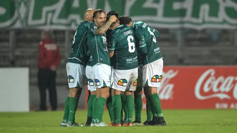 Wanderers está en cuartos de final (Photosport)