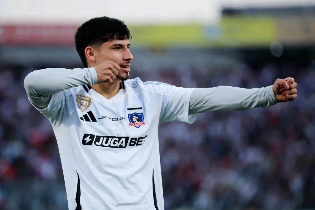 En Colo Colo buscan la renovación de Alexander Oroz. | Foto: Photosport