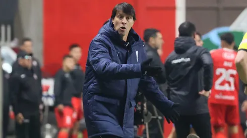 Daniel Garnero y los dos problemas que tendrá en la UC ante Colo Colo