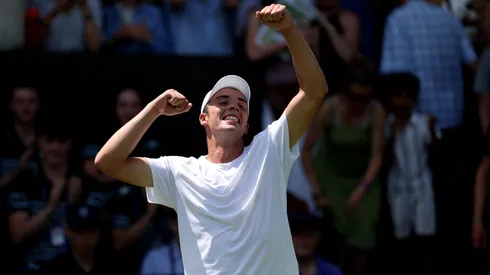 Tarvet amenaza a Alcaraz.