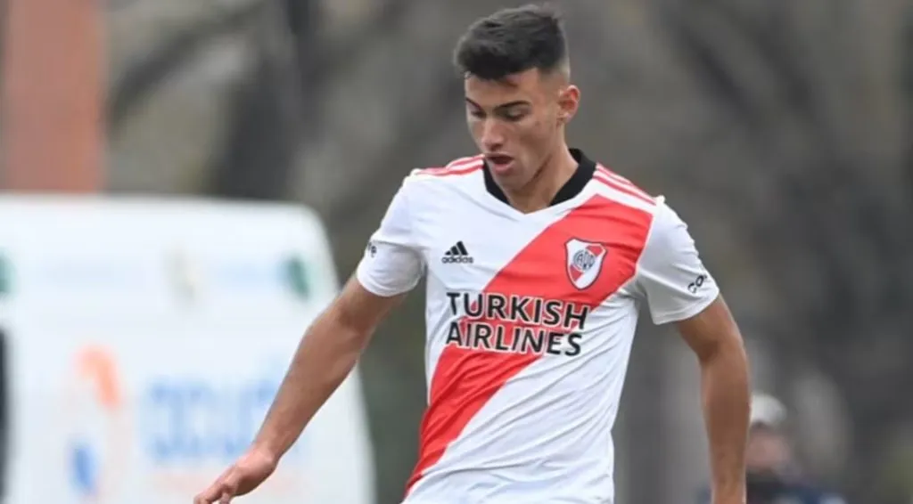 Salomoni en su paso por el conjunto de la Banda Sangre | FOTO: Archivo