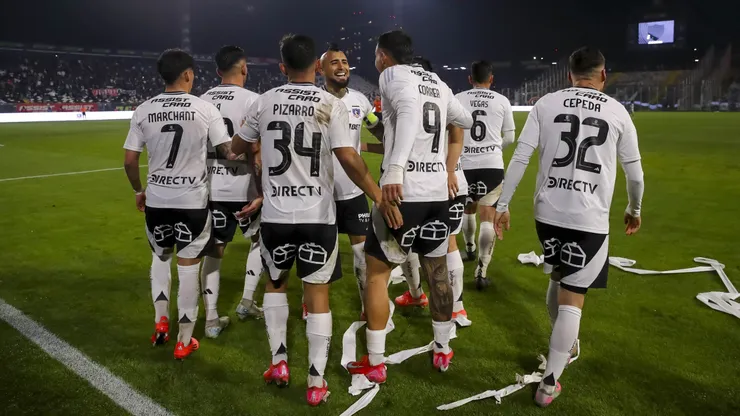 Colo Colo define el futuro de algunas de sus figuras.
