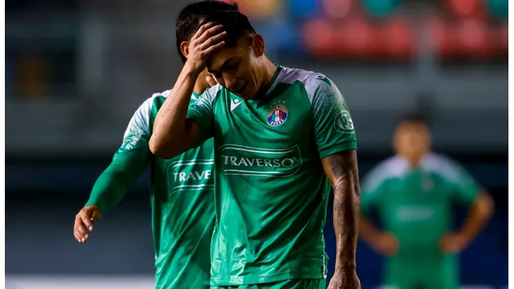 Esteban Matus sigue en el radar de ambos clubes chilenos.