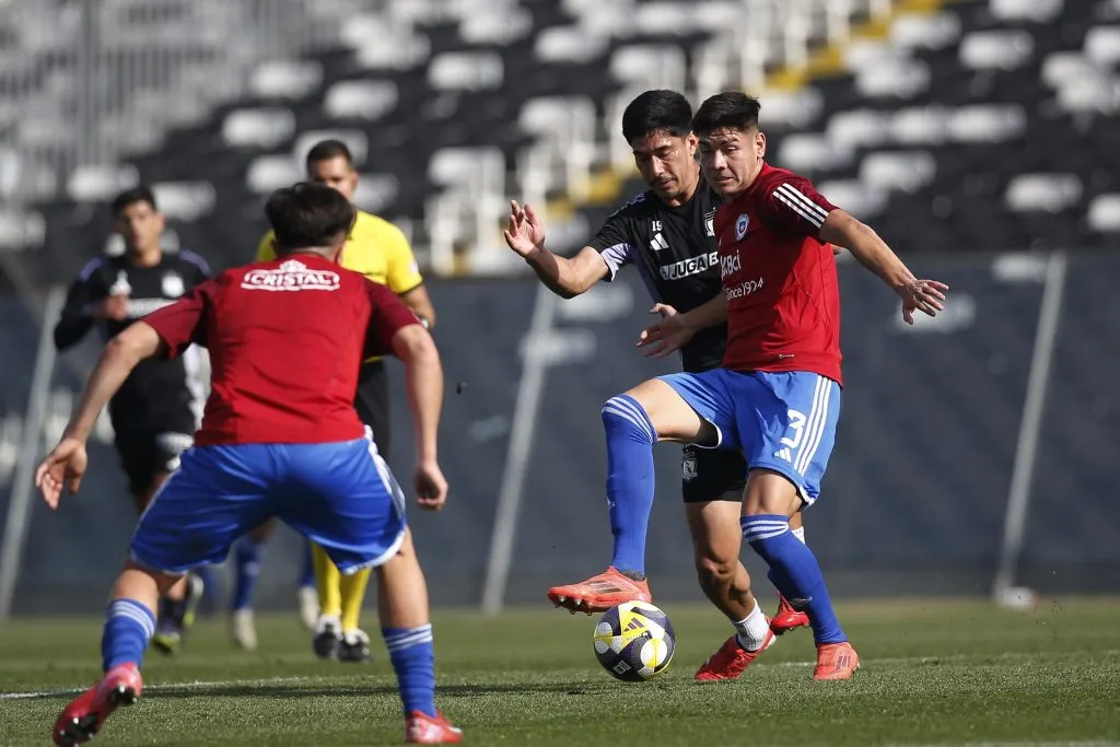 Salomón Rodríguez anotó un doblete en el amistoso ante La Roja Sub 20. (Foto: FFCh)