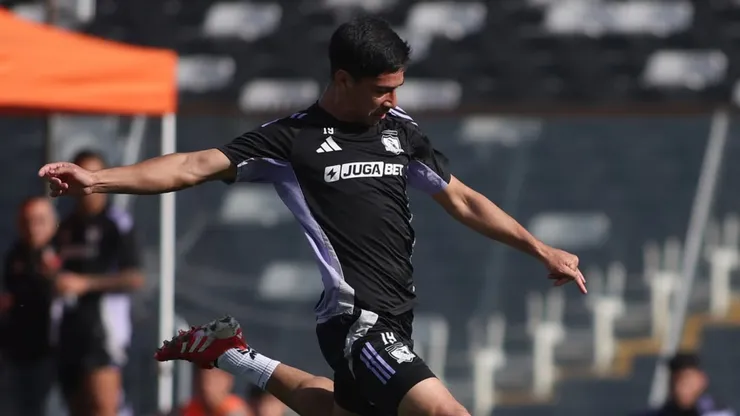 Salomón Rodríguez anotó un doblete ante la Selección Chilena Sub-20. (Foto: Colo Colo)