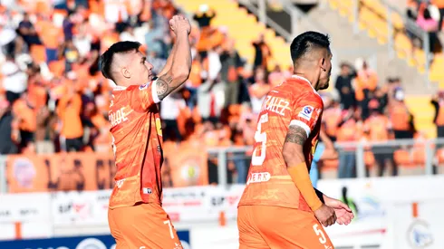 Cambio de equipo de Cristián Insaurralde podría terminar con la incorporación de otro futbolista a Cobreloa. (Foto: Photosport)