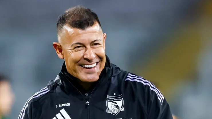 Almirón tiene el clásico ante la UC entre ceja y ceja.