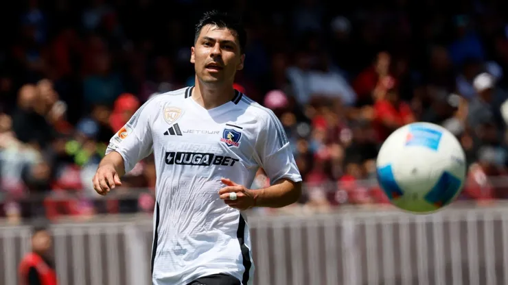 Alarcón salió lesionado en partido amistoso.