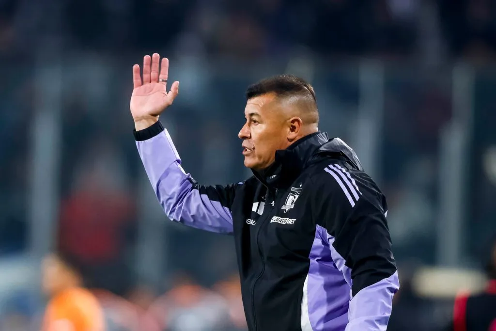 Almirón habría protagonizado cruce con Córdova. | Foto: Photosport