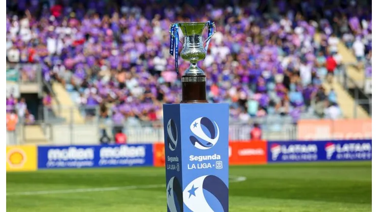 Ex U de Chile revoluciona la Liga 2D