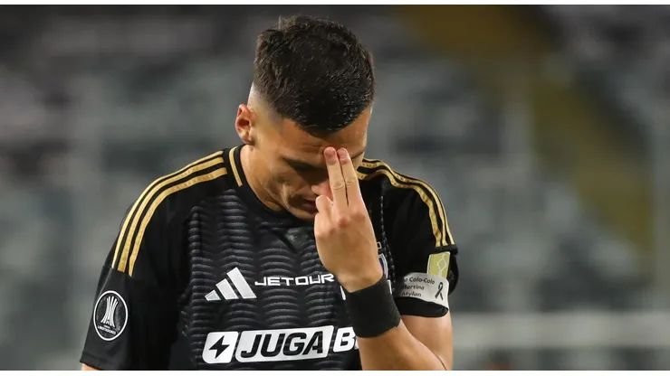 Lucas Cepeda tendría los días contados en Colo Colo.