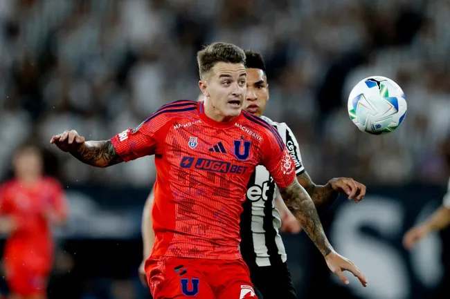 Franco Calderón genera preocupación de cara al Superclásico (Photosport).