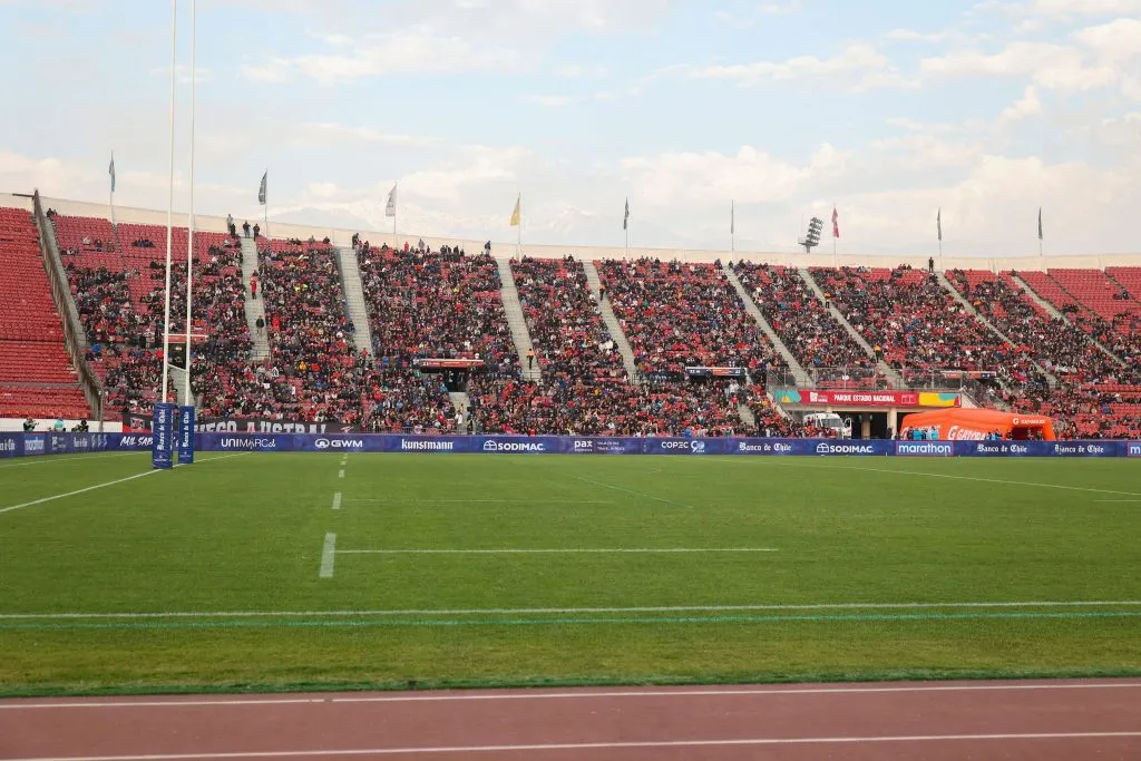 Imagen tras el partido de Los Cóndores donde se aprecia el estado de la cancha del Nacional. (Foto: Paulina Silva/Chile Rugby)