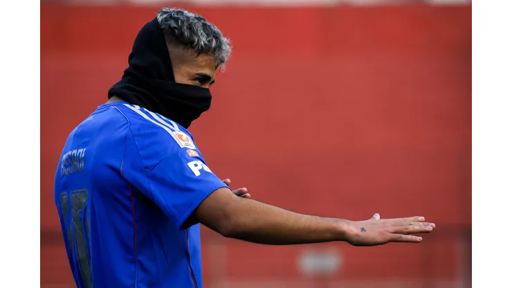 Lucas Assadi es opción para ser titular en Universidad de Chile.