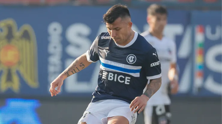 Ídolo de Universidad Católica se deshizo en elogios hacia Gary Medel.