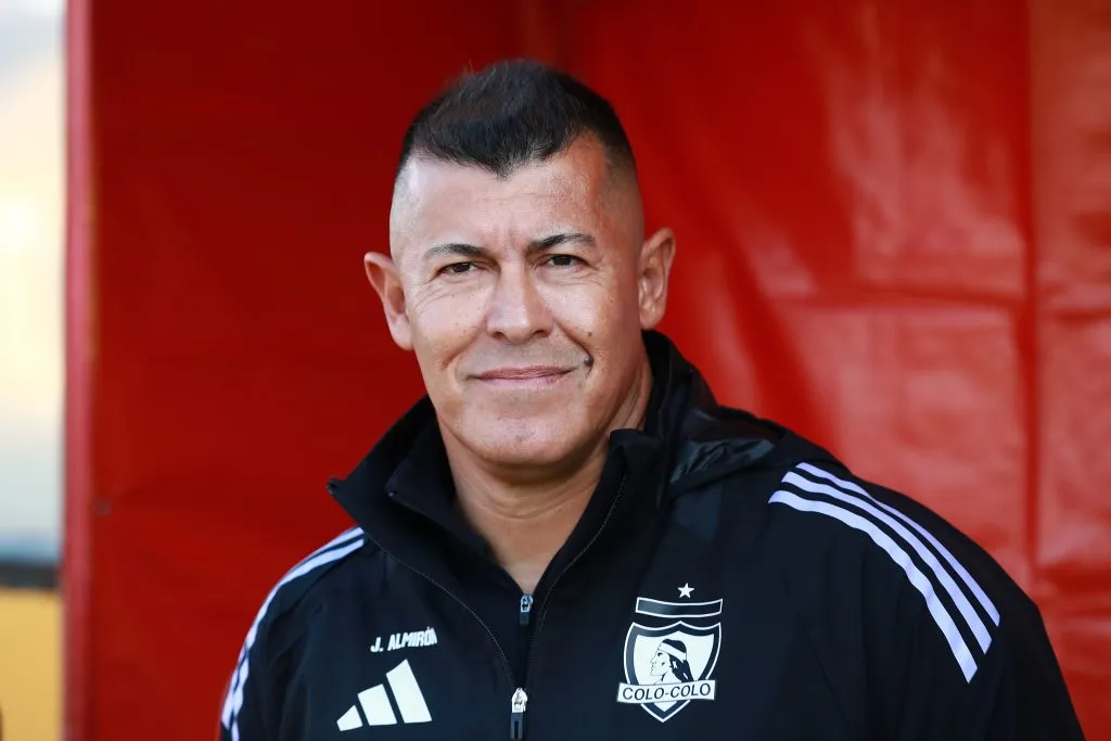 Jorge Almirón rompe otra marca negativa en Colo Colo. (Foto: Felipe Zanca/Photosport)