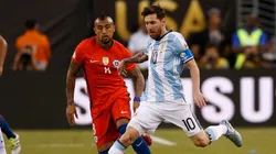 Ricardo Gareca comparó a Arturo Vidal con Lionel Messi.