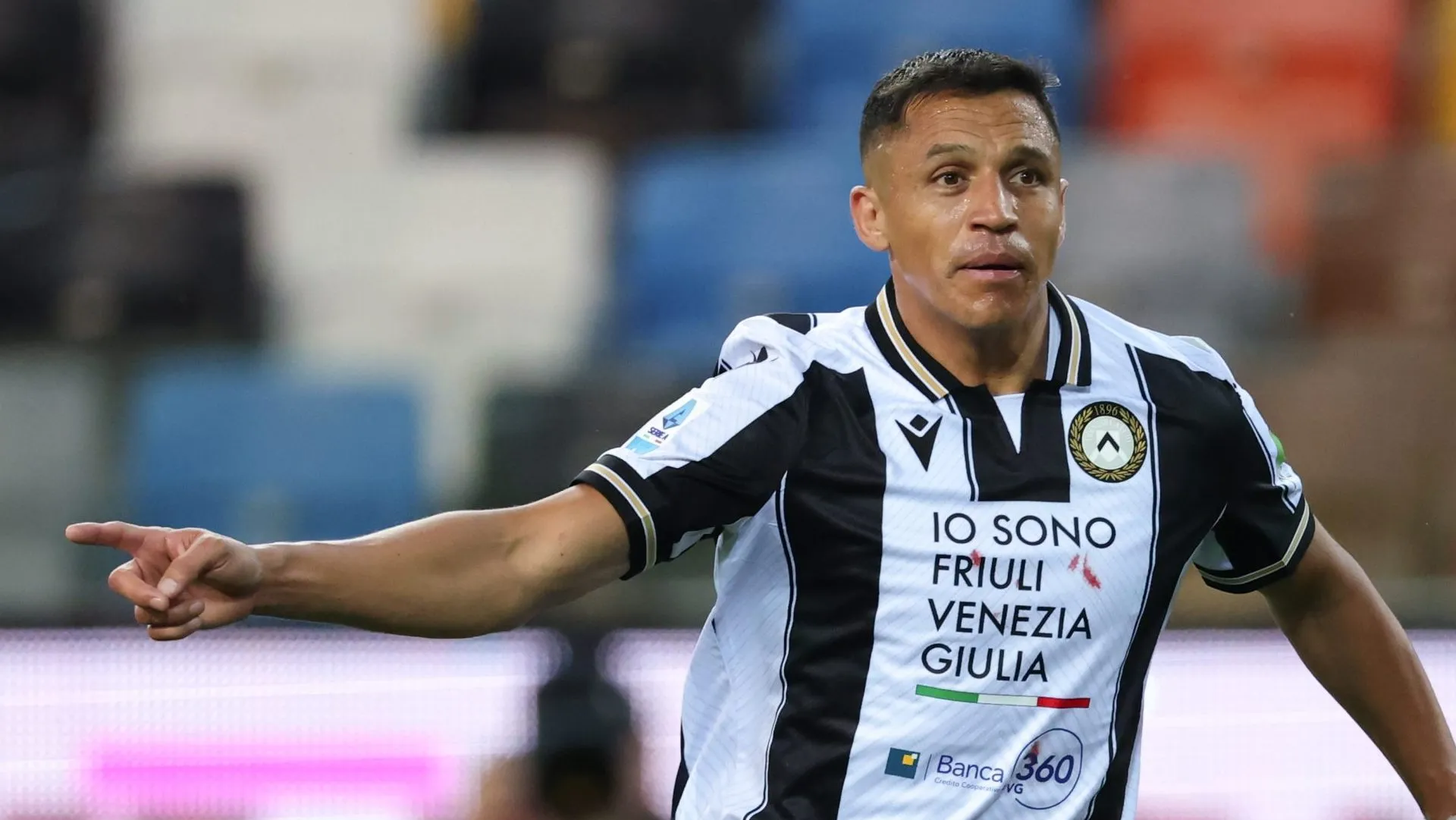 Alexis Sánchez tuvo un regreso para el olvido en Udinese. (Foto: Timothy Rogers/Getty Images)