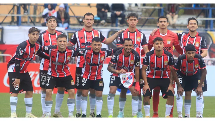 En Curicó Unido están en búsqueda del sucesor de Héctor Almandoz.
