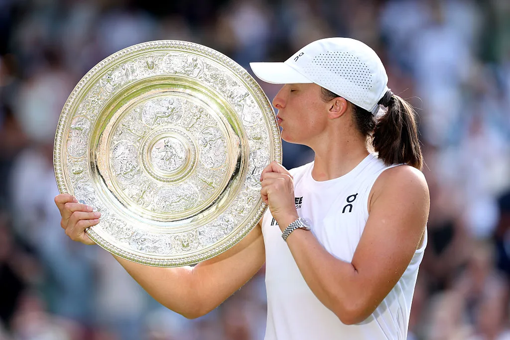 La polaca Iga Swiatek ganó su primer título en Wimbledon (Getty Images).