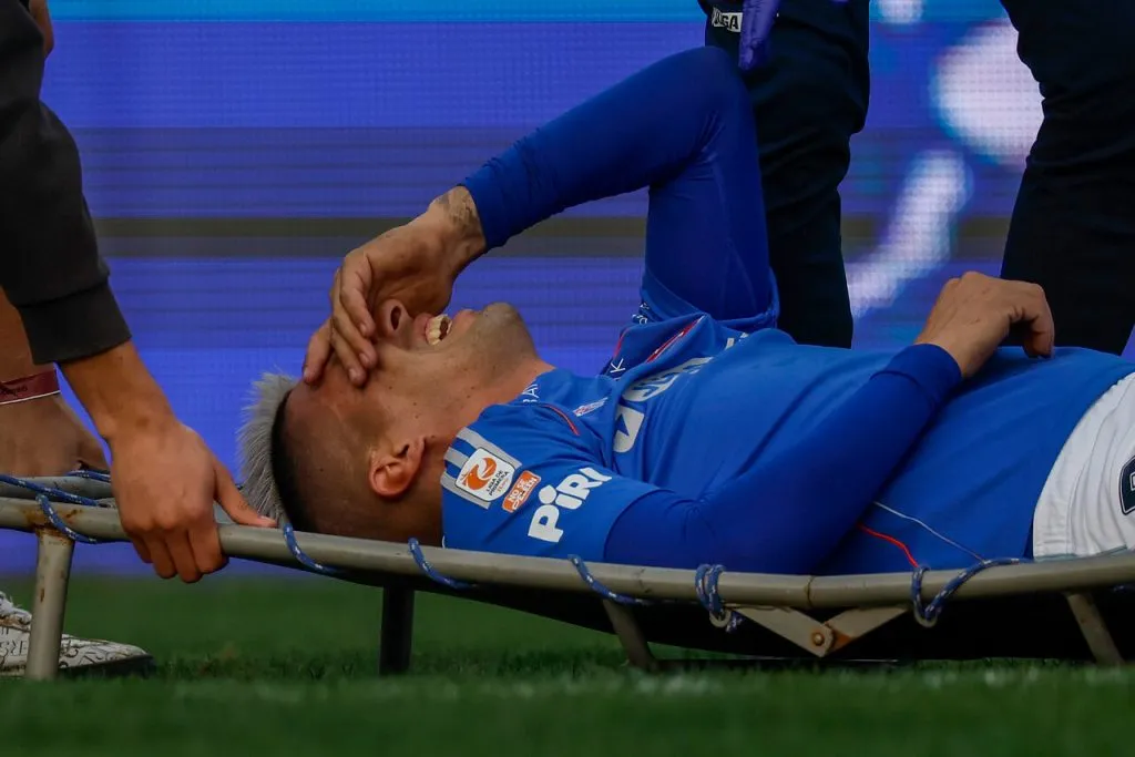 Leandro Fernández sufrió una lesión al tobillo (Photosport).