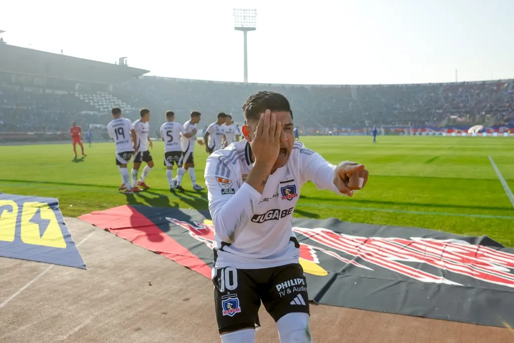 Claudio Aquino anotó el gol para Colo Colo en la derrota por 2-1 ante la U. (Foto: Pepe Alvújar/Photosport)