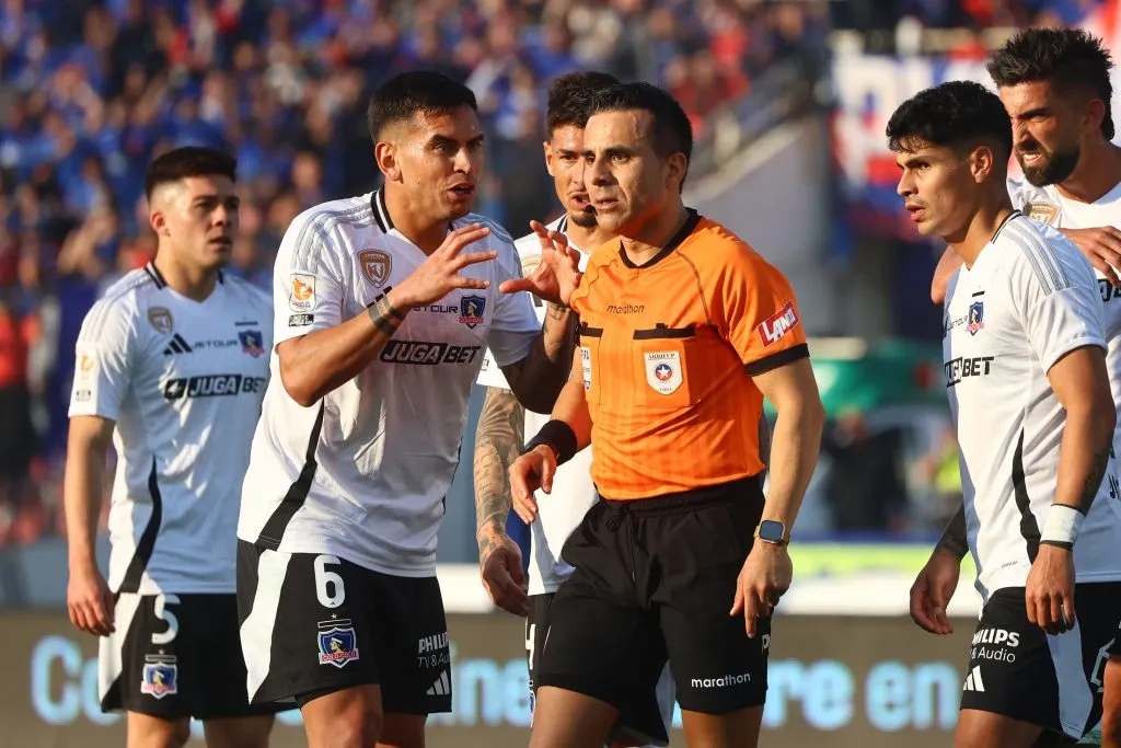 Sebastián Vegas fue el villano de Colo Colo en el Superclásico 197. (Foto: Jonnathan Oyarzún/Photosport)