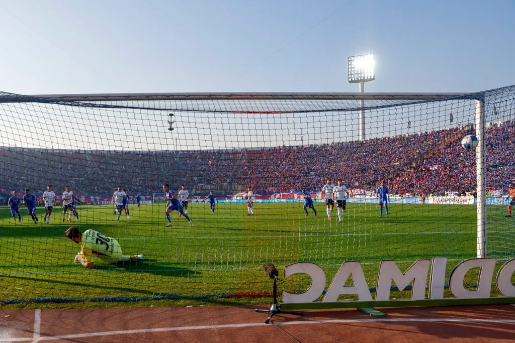 La U derrotó a Colo Colo por 2-1. | Foto: Photosport
