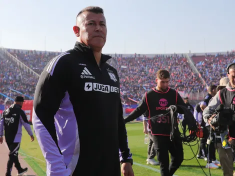 ExDT de Colo Colo no da más con Almirón: "El directorio debería..."