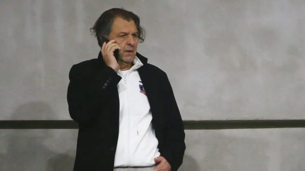 Aníbal Mosa quiso intervenir en el conflicto entre Michael Clark y Javier Correa. Sin embargo, no tuvo éxito. (Photosport)