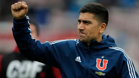 David Pizarro festejó el triunfo de Universidad de Chile en el Superclásico.