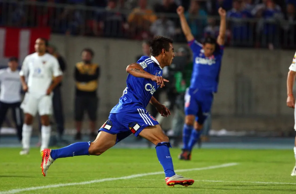 Eduardo Vargas fue la gran figura de la Copa Sudamericana 2011 (Photosport).