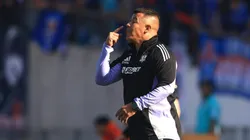 Almirón en la cuerda floja en Colo Colo.