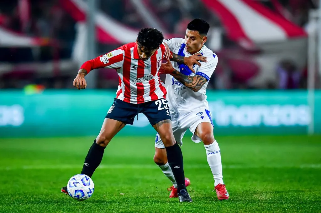 Claudio Baeza es titular en Vélez Sarsfield. (Foto: Marcelo Endelli/Getty Images)