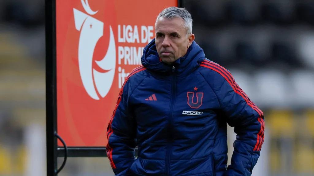 Gustavo Álvarez quiere con nuevas incorporaciones en Universidad de Chile.