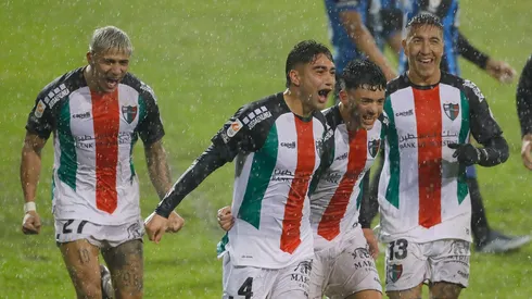 Palestino salta a la cancha en Bolivia.