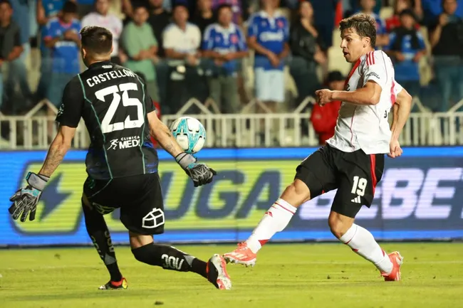 Tapia tuvo un pobre paso por River Plate | Foto: Photosport