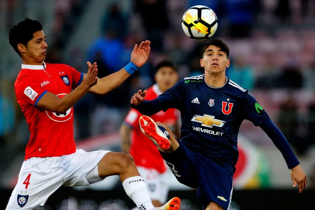 Ángelo Araos disputó 24 partidos con Universidad de Chile. | Foto: Photosport