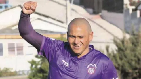 Humberto Suazo va a al rescate del SAU (Facebook).