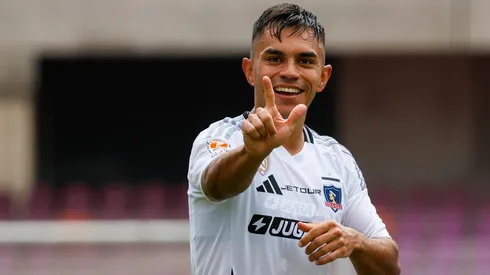 Vicente Pizarro seguiría en Colo Colo pese a los rumores de partida. (Foto: Photosport)