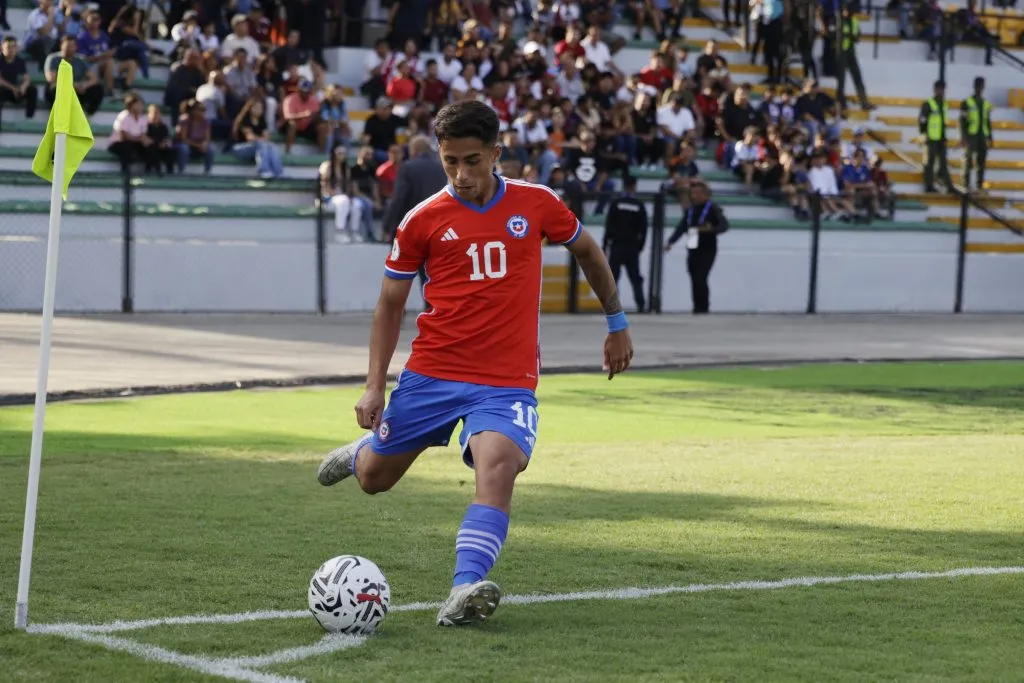 Lucas Assadi ilusiona a La Roja por su buen nivel en Universidad de Chile.