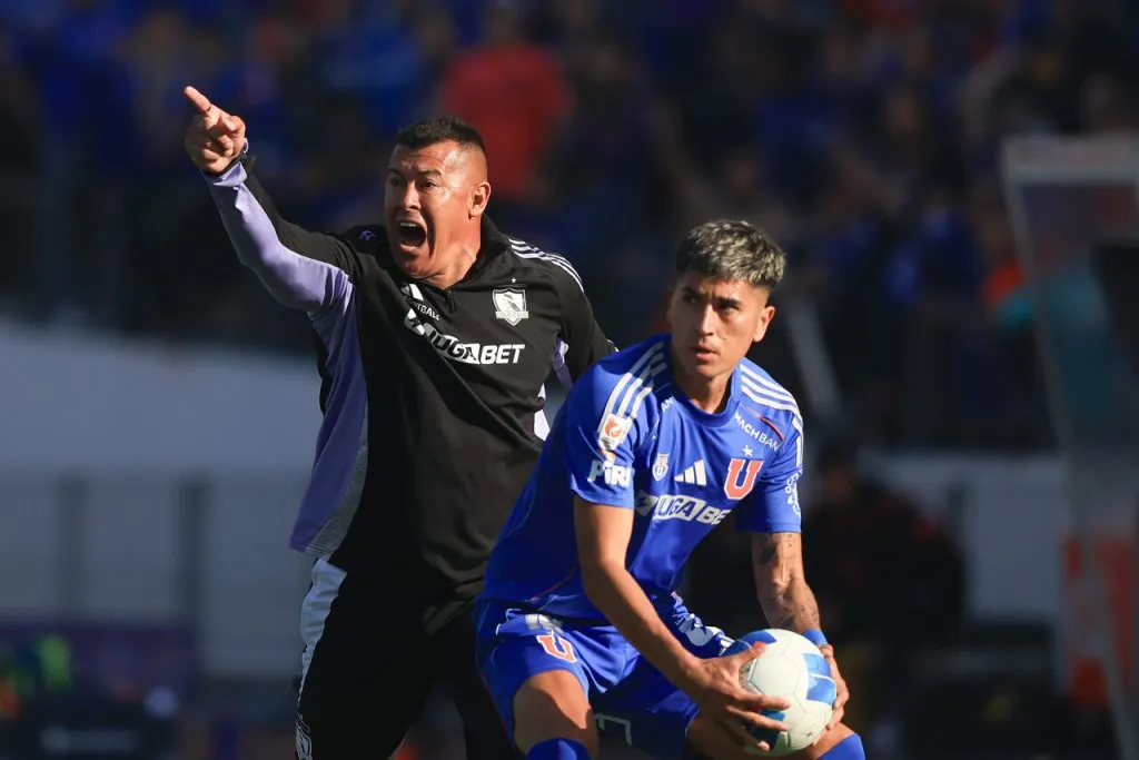 Jorge Almirón aún no supera la derrota en el Superclásico (Photosport).