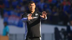 Jorge Almirón se despide en buenos términos con Cristián Zavala.