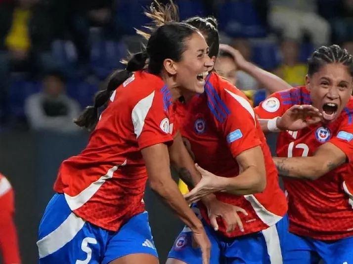 La Roja femenina vence a Ecuador y está a nada de pasar a semis de Copa América
