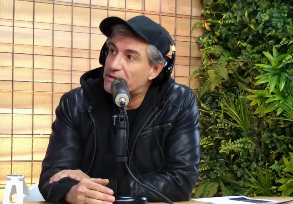 Fernando Solabarrieta es parte del panel del programa Marca Personal de La Metro FM | Foto: Captura