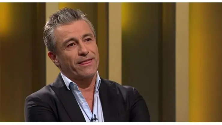 El reconocido periodista regresa al relato.