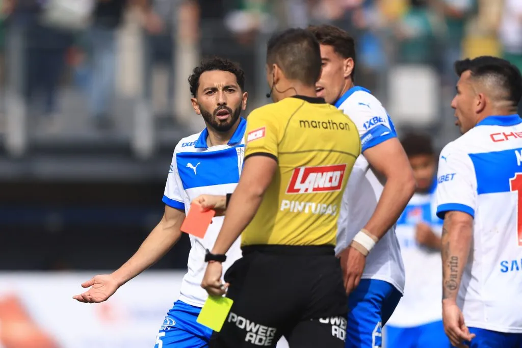 Garay explicó su sanción a Cuevas | Foto: Photosport